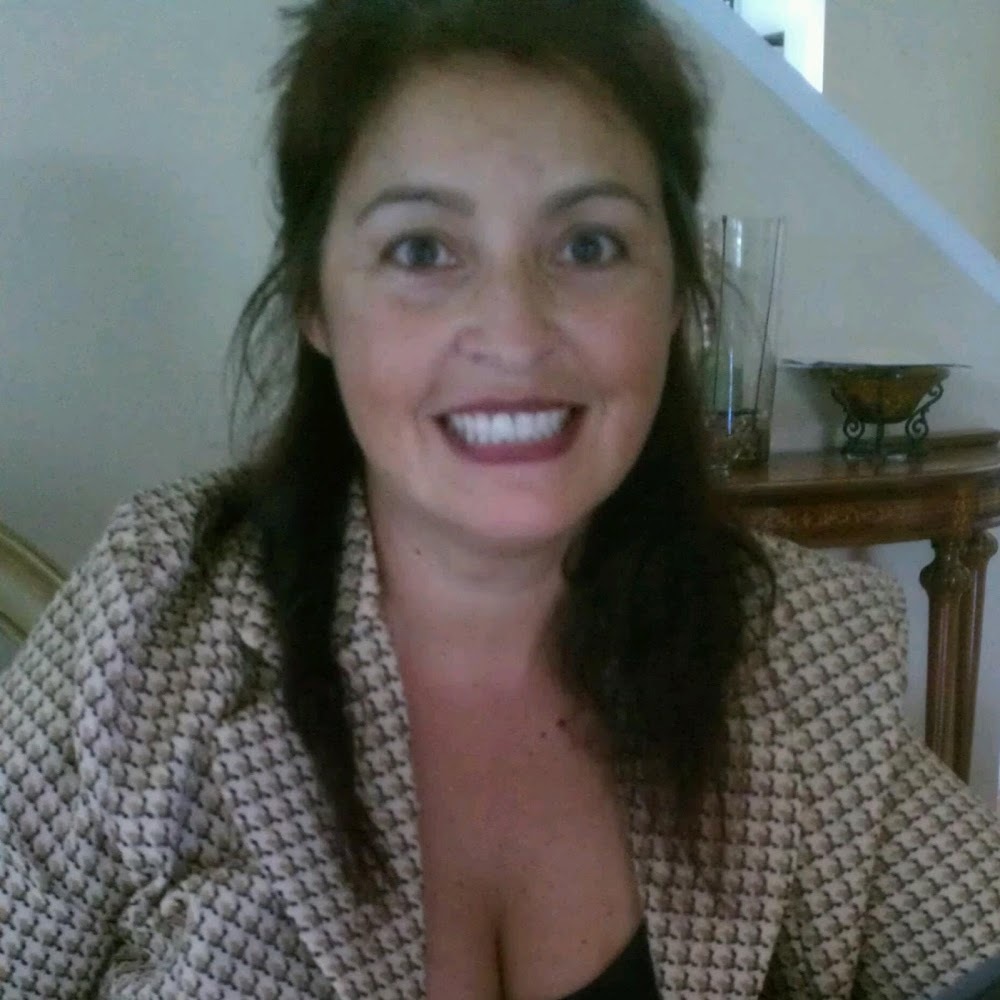 Meet your Posher, Gabriella